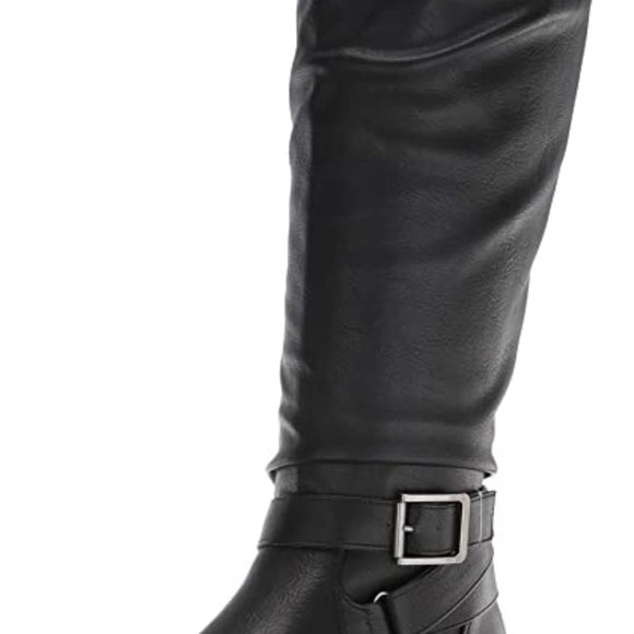 Carlos Santana Black Heeled Boots - Picture 3 of 9